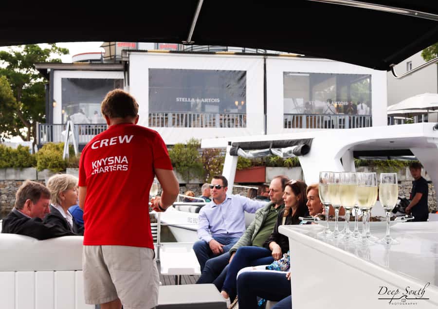 Knysna Lagoon: Boat Cruise with Oyster & White Wine Tasting - The Knysna Heads route, where the lagoon meets the ocean