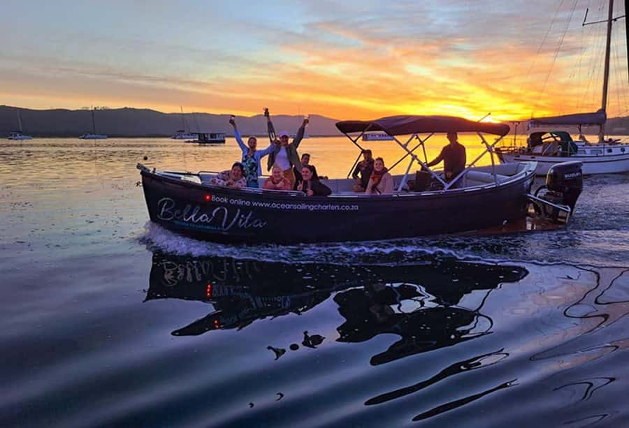 Knysna: Sunset Lagoon Cruise - The 90-minute flow: calm time on the water