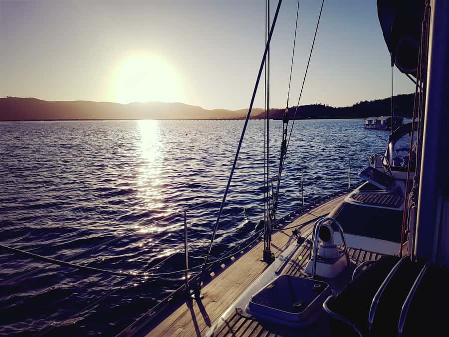 Knysna Sunset Sailing Cruise with Light Dinner and Wine - Who This Cruise Suits Best, and Who Should Think Twice