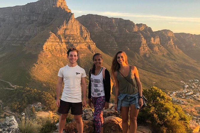 Lion's Head hike for Morning - The Hike Up: Summit Timing, Daybreak Views, and Nature Along the Way