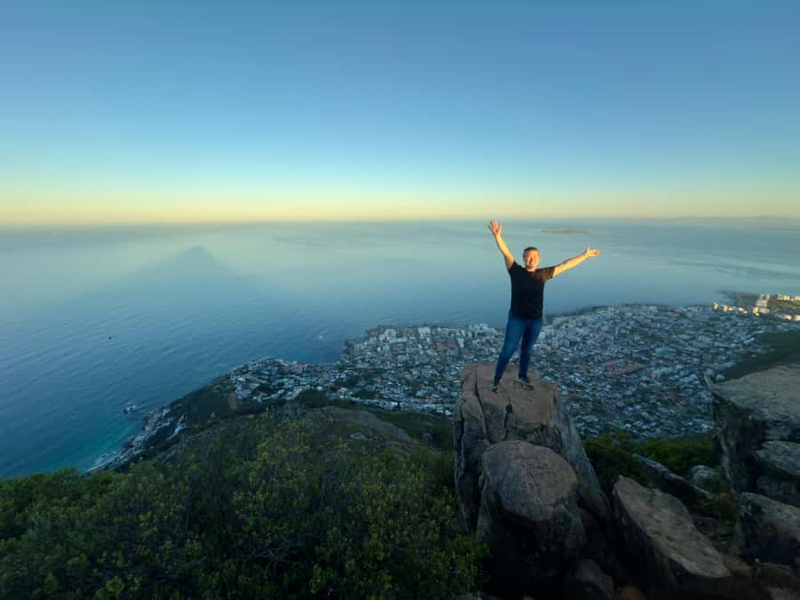 Lion's Head Sunrise or Sunset Hike + Hotel Pick-Up - Transfers, pickup zones, and who gets the easiest start