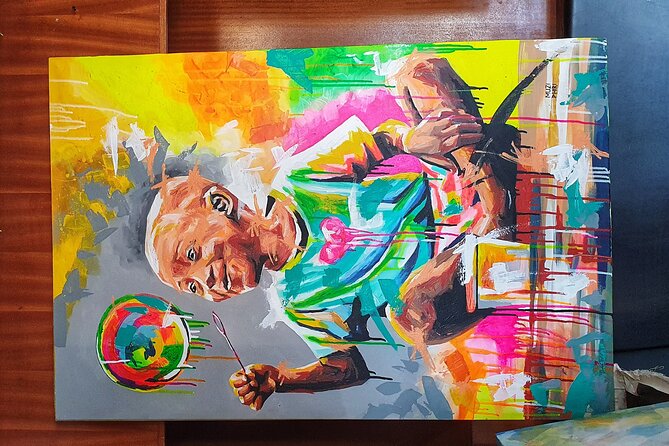 (Meet the Artist)Art Gallery & Street Art tour with lunch - The street art moment and meeting an artist up close