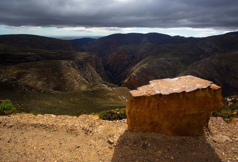 Oudtshoorn: Swartberg Mountain Pass Tour with Country Lunch - Who this tour suits, and who should think twice