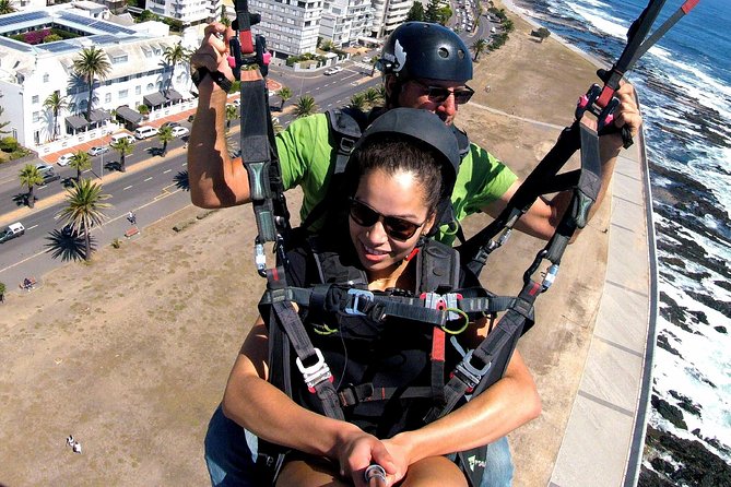 Paragliding in Cape Town (Icarus) - Launch and First Seconds: Easy Takeoff, Brief Run, Big Moment
