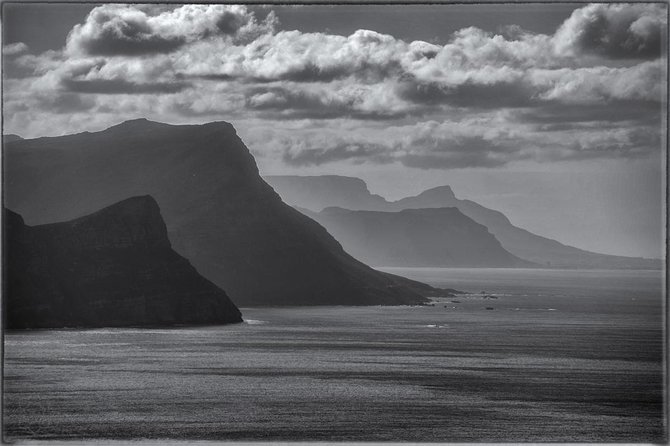 Peninsula Photography Tour - Coffee and pastry, bottled water, and planning for lunch