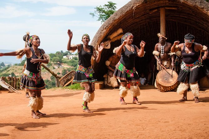 Phezulu Cultural Village & Reptile Park Day Tour from Durban - Getting There: The 9:00 AM Pickup And The Valley Of 1000 Hills Drive
