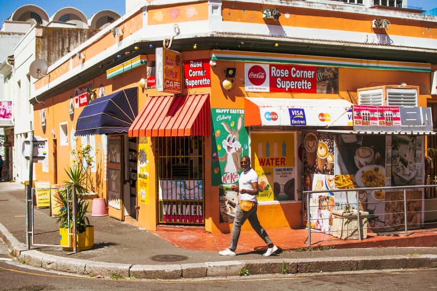 Photoshoot Session: Cape Town Bo-Kaap! - Photo Delivery: 40 to 50 Edited Images in Three to Four Days