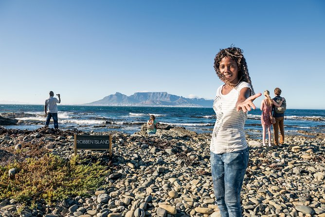 Private 2-Day Cape Town Highlights: Robben Island,Table Mountain Tickets & Wine - Cape of Good Hope: Where Currents Meet, Plus Wildlife You Might Spot