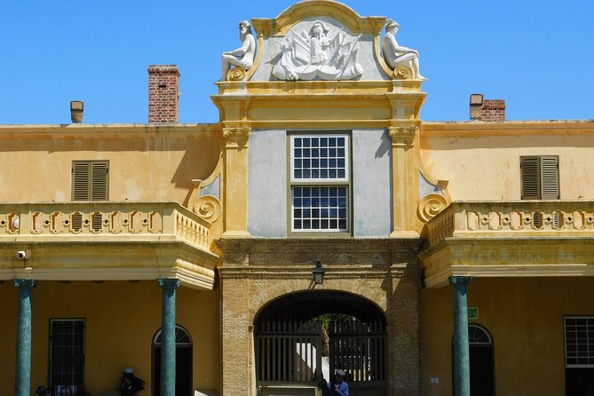 Private Cape Town City Tour - Greenmarket Square plus Bo-Kaap: color, trade, and community culture