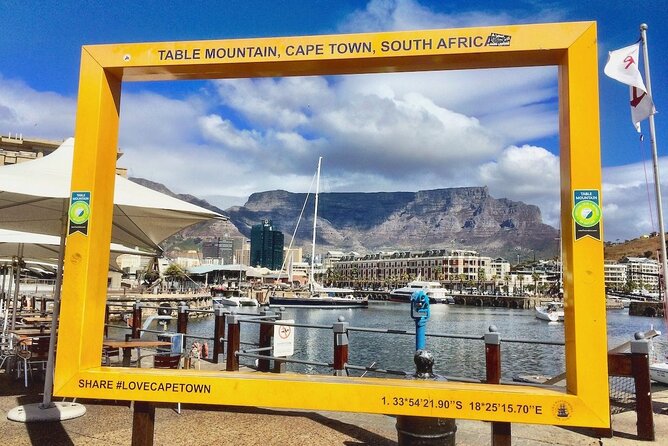 Private Cape Town City Tour table Mountain with wine tasting - First Stop Bo-Kaap: Colorful Streets and Meaningful Background