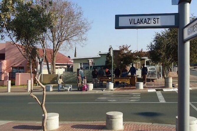 Private Full Day Soweto and Johannesburg Tour from Johannesburg or Pretoria - Private transport, Wi-Fi, and real comfort