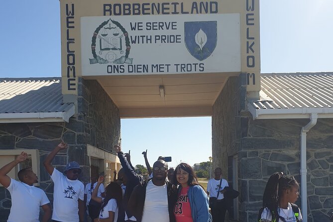 Private Full Day Tour to Robben Island and Table Mountain - A day that moves from Mandela’s prison to Cape Town’s big skies