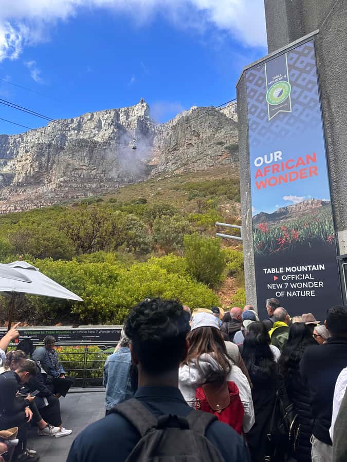 Private Full Day Tour to Robben Island and Table Mountain - Table Mountain by cable car: time to look, not just ride