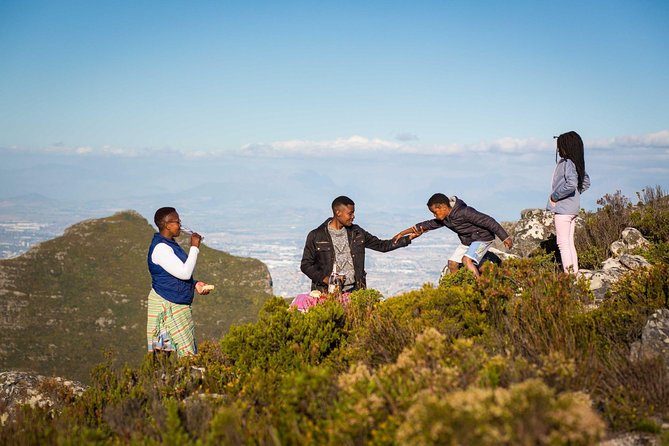 Private Hiking Tour of Table Mountain - Lunch and hydration: small inclusions that prevent bad decisions
