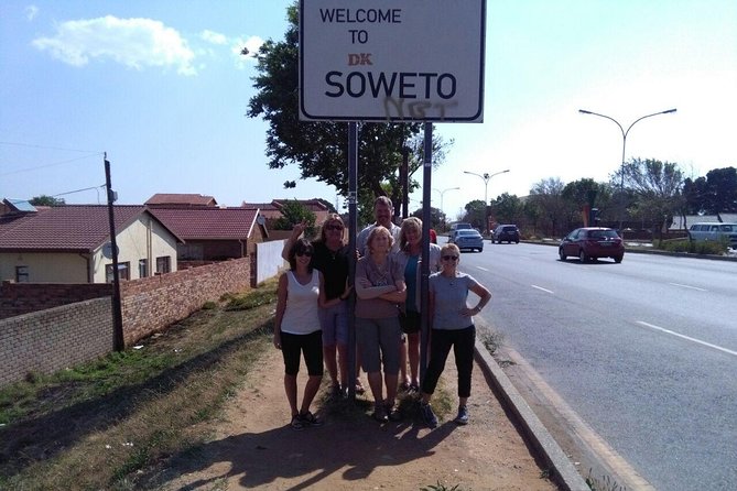 Private Johannesburg Full Day Tour Incl Soweto & Cultural Experience - Soweto township time: Vilakazi Street, lunch, and Mandela House