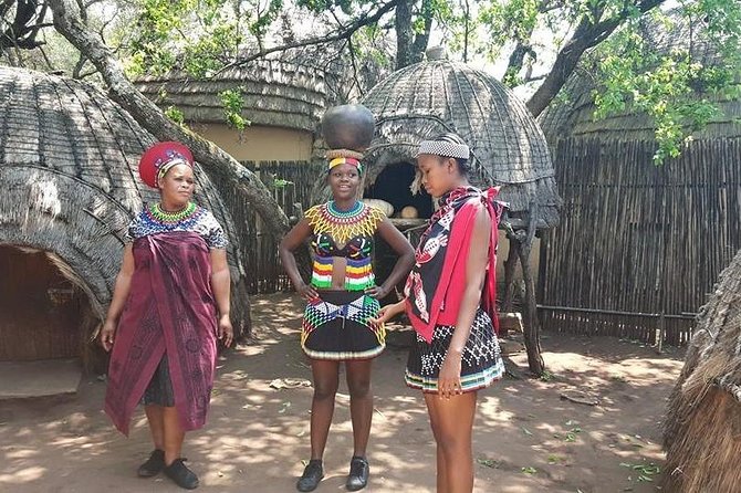 Private Johannesburg Full Day Tour Incl Soweto & Cultural Experience - Lesedi Cultural Village: guided culture, dance show, and optional buffet dinner