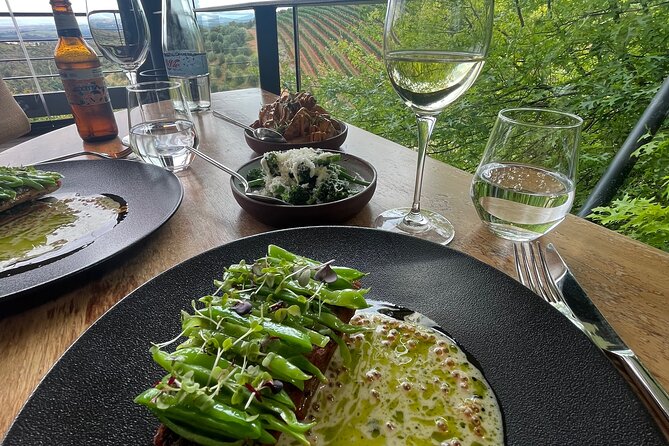 Private/Personalized Full Day Wine Tasting Tour Cape Winelands - Stop 1: how your guide sets the tone with the first estate
