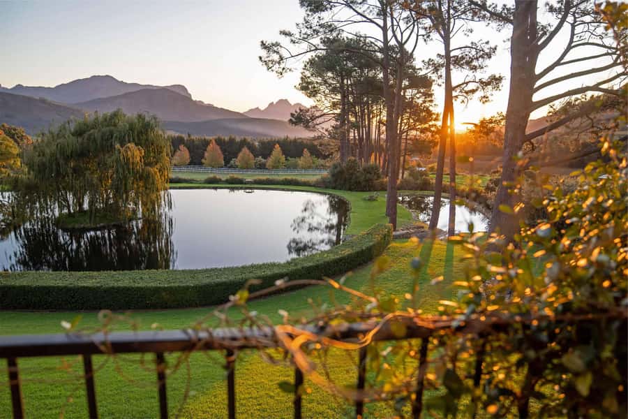 Private Winelands Immersive Experience Full Day - Drakenstein Prison photo stop: a quick but meaningful pause