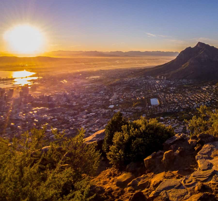 Privately Guided Sunset/Sunrise Hike Lions Head, (Pickup) - Sunrise on Lion’s Head: city waking up, not just a view
