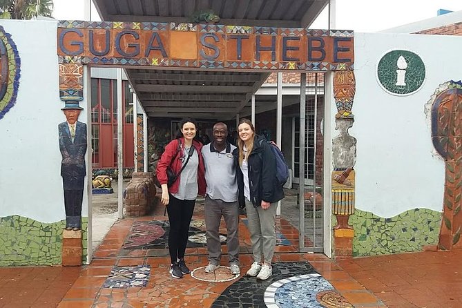 Robben Island Nelson Mandela's Prison Museum + Township Tour incl Ferry Tickets - Transfers, Comfort, and How to Pack for a Full 8 Hours