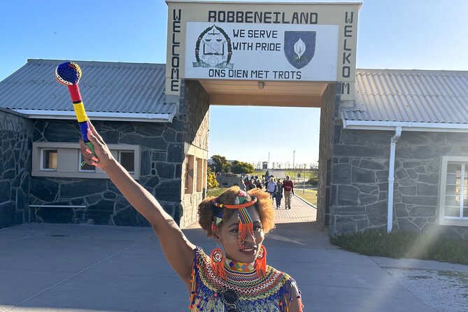 Robben Island & Table Mountain Pre Booked Tickets With Hotel Pick Up & Drop Off - Robben Island First, Table Mountain Next