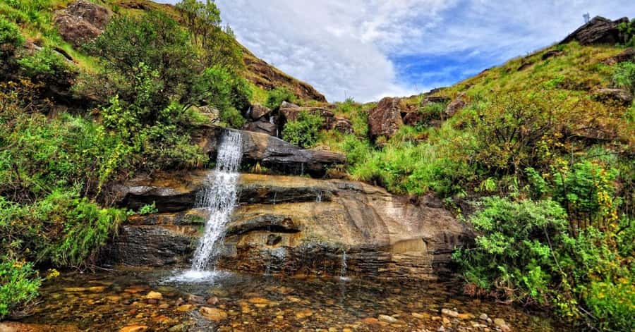 Sani Pass & Lesotho Tour from Durban 1 Day - Entering Lesotho: a short visit to Basotho village life
