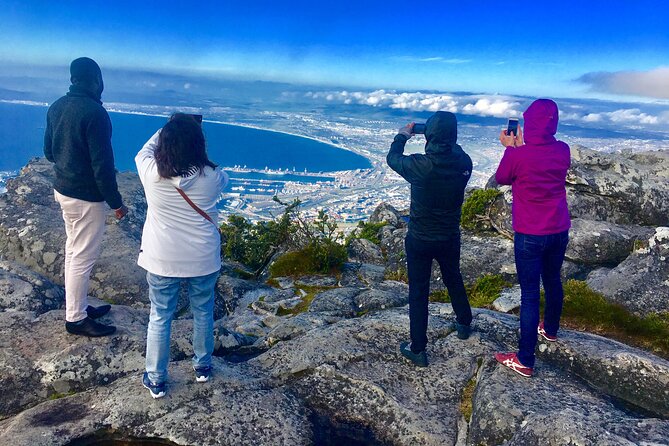 Small Group Table Mountain Penguin Colony and Cape Point Tour - Bo-Kaap Photo Stop: Colorful Houses and a Heritage Story Before the Big Views
