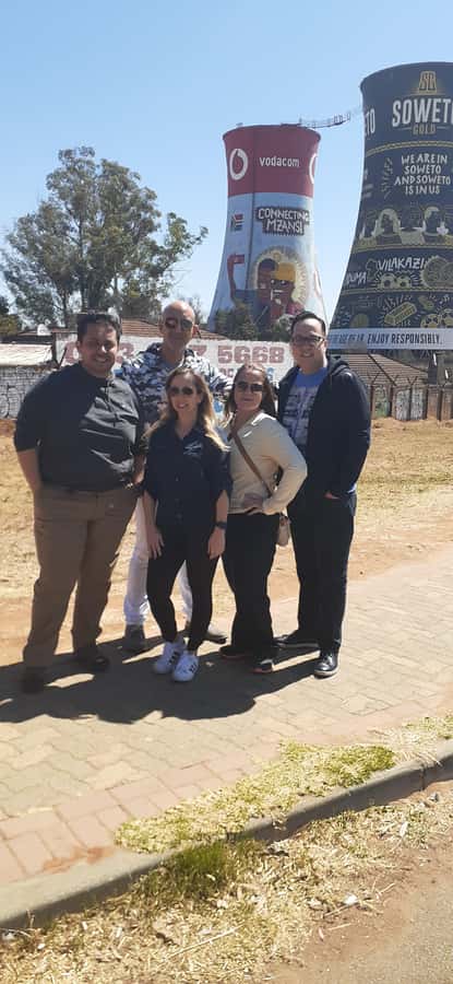 Soweto and apartheid museum tour(Half-day) - The 5-hour reality: pickup, comfort, and staying on track