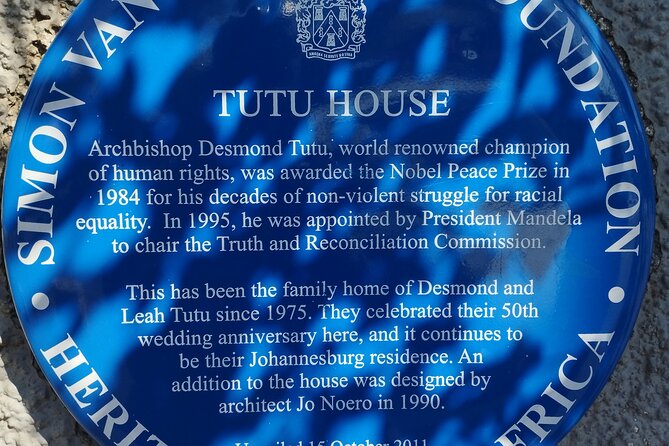 Soweto Halfday Tour - Stop 3, Regina Mundi Church: a place tied to the fight against apartheid