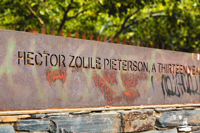 Soweto & Johannesburg Half Day Tour - Johannesburg landmarks: what you see and why it matters