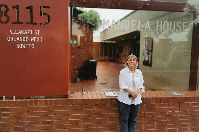 Soweto, Mandela House, Apartheid Musem, Constitutional Court - Constitution Hill: Prison Cells to the Constitutional Court