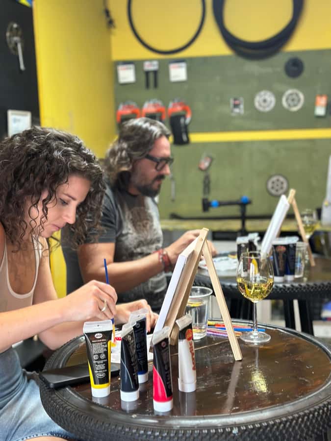 Soweto: Sip & Paint Walking Tour & Take Home a Canvas - The Sip & Paint session at the Book Ibhoni shop: you control the result