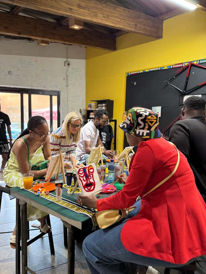 Soweto: Sip & Paint Walking Tour & Take Home a Canvas - The guided street-art walk: what you should watch for