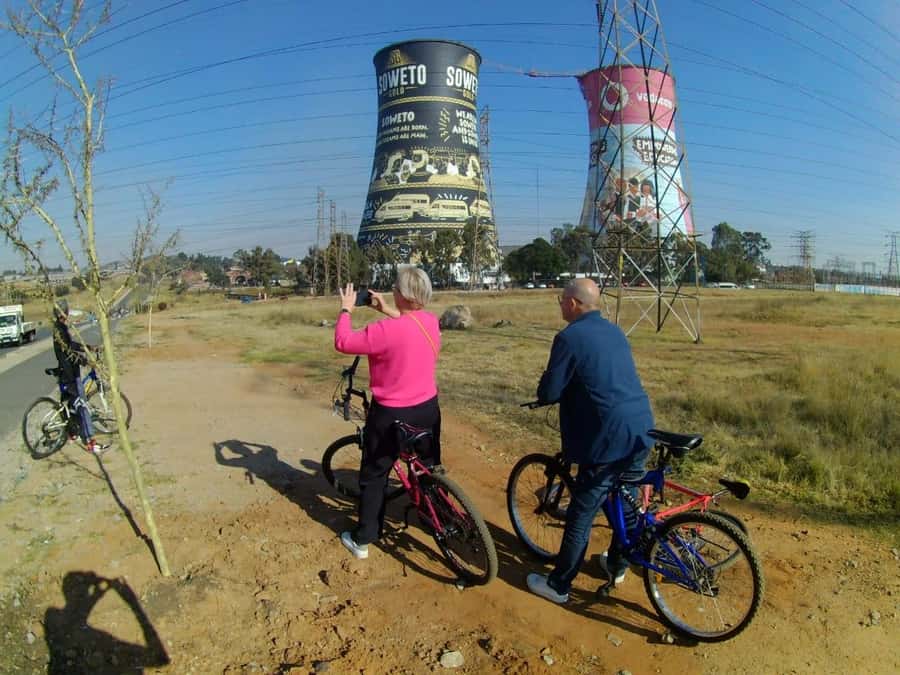 Soweto Tour; Mandela House; Vilakazi Street; Market Culture - First, The Big Picture: Why This Soweto Route Works