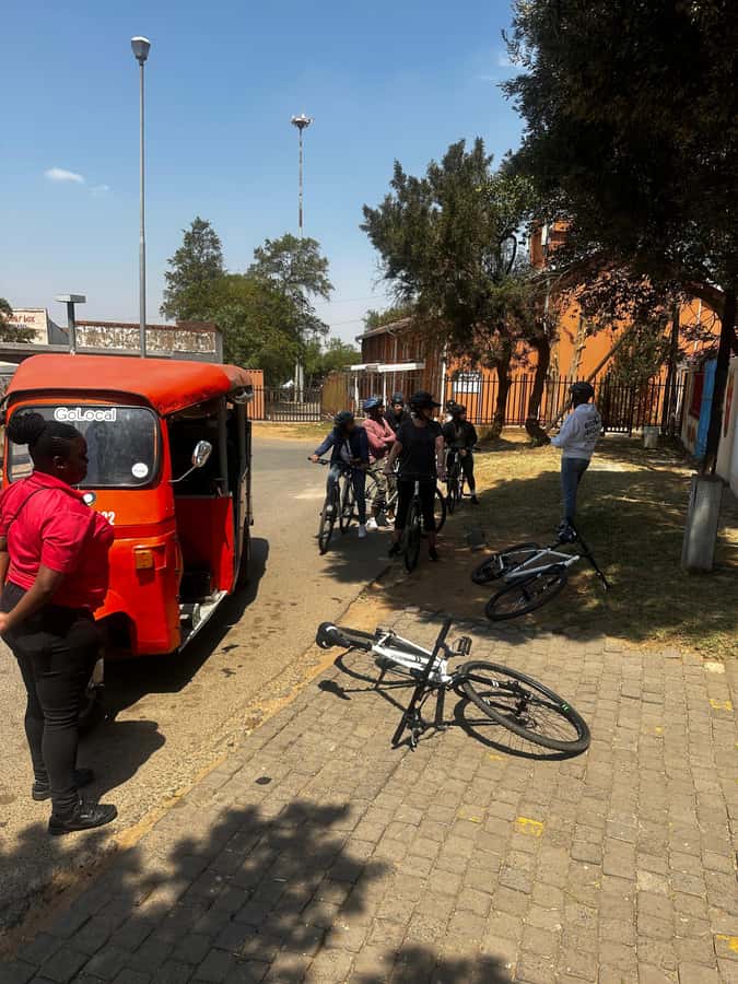 Soweto Tuk-Tuk Food & Beer Tour - Soweto by tuk-tuk, food, and shared beer