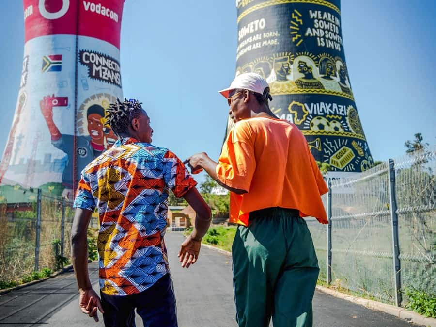 Soweto: Walking Tour with a Local Guide and Lunch - Entering Soweto Through Hector Peterson Memorial