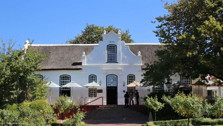 Stellenbosch: All-inclusive Private Wine Tour & Tastings - Price and value: why $158 can feel fair here