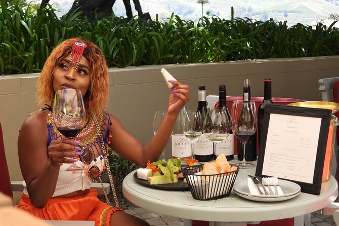 Stellenbosch & Franschhoek 20 Wine Tasting + Lunch Shared Tour - Fairview Wine and Cheese: Where the Tasting Gets Personal