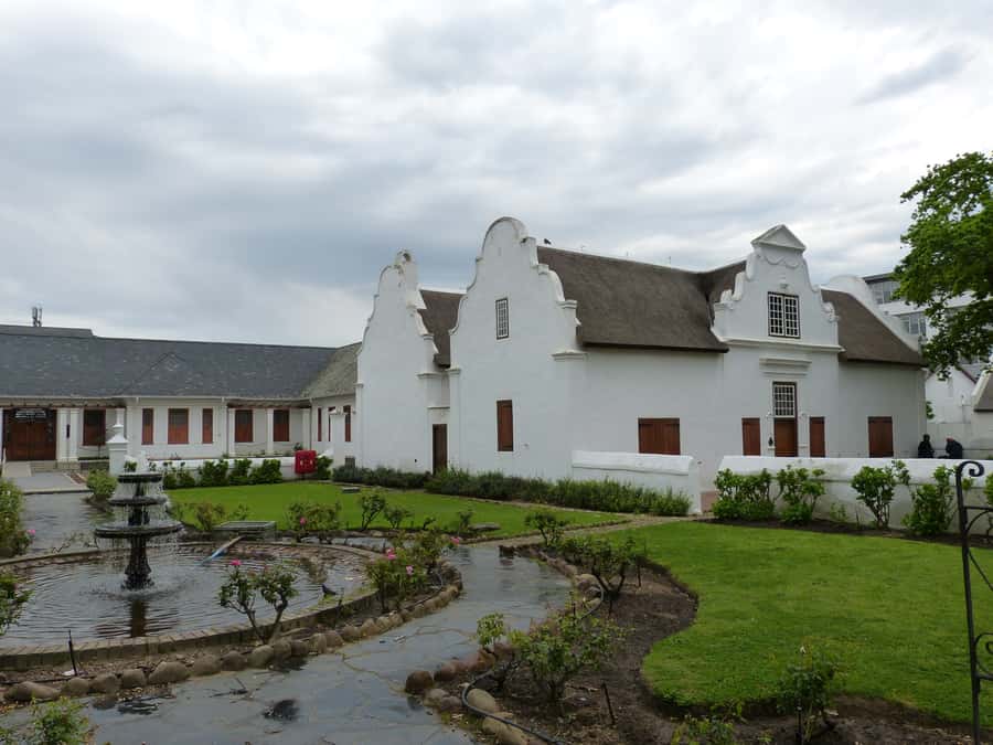 Stellenbosch: Guided Historical Walking Tour - Village of the Oaks: the Mill Stream and the town’s cooling rhythm
