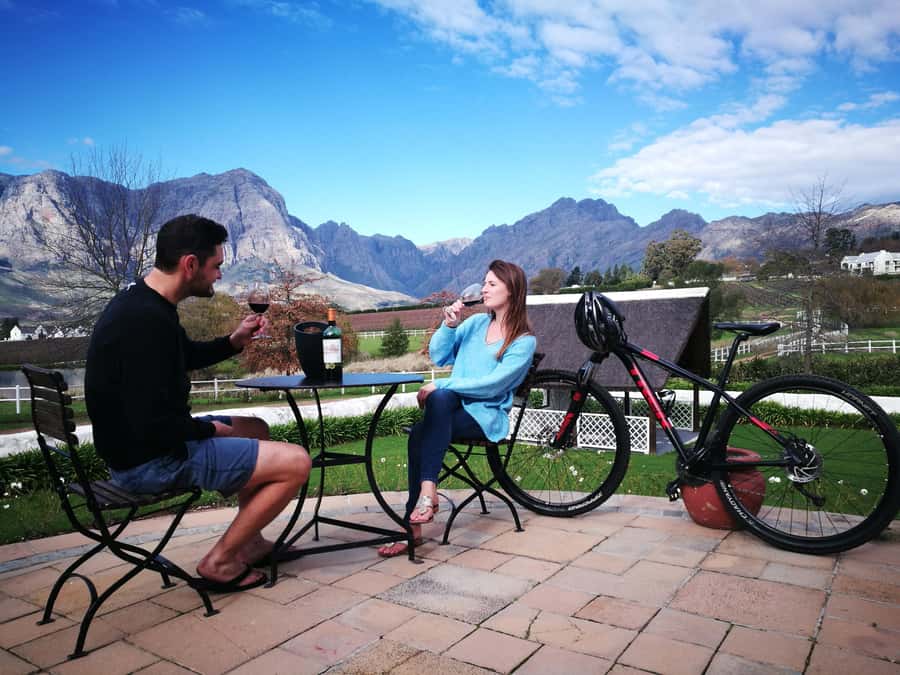 Stellenbosch: Stellenbosch E-Bike & Wine Tour (Shared Tour) - Getting to Banhoek Lodge, and what the timing means