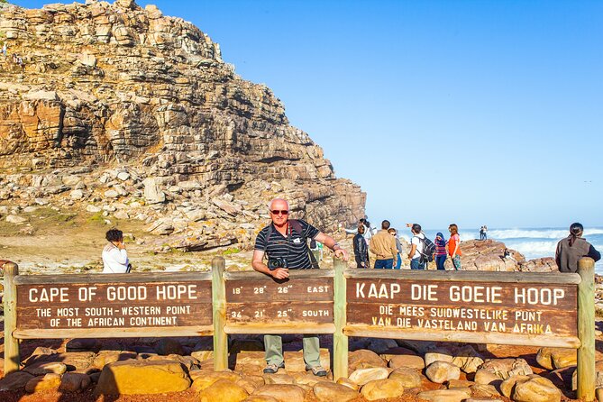 Supersaver: Cape of Good Hope and Cape Point Day Tour from Cape Town - Hout Bay Harbour and Duiker Island: Seals, Birds, and a Market Option