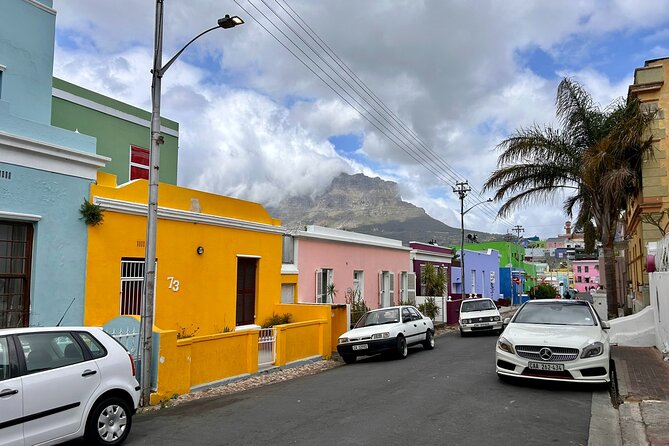Table Mountain Boulder's Beach and Cape Point Tour - Bo-Kaap in one quick stop: colors, faith, and street context