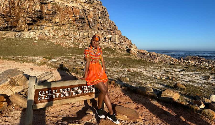 Table Mountain, Boulder's Penguins & Cape Point Private Tour - Boulders Beach and the penguins: a calm hour with real cuteness
