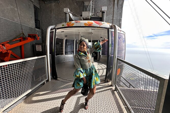 Table Mountain, Boulder's Penguins & Cape Point Private Tour from Cape Town - Cape Point: Lighthouse Choices and Two-Ocean Energy
