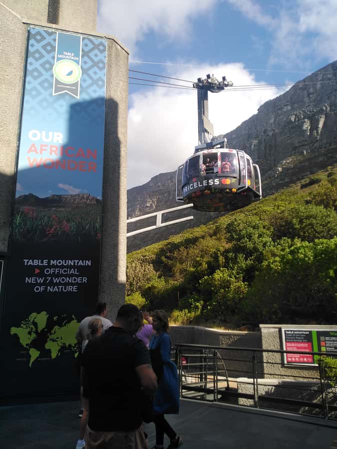 TABLE MOUNTAIN CABLE CAR EXPERIENCE WITH RESERVED TICKETS - Getting Picked Up at the Cullinan Hotel (and Within 7 km): Timing and Trust