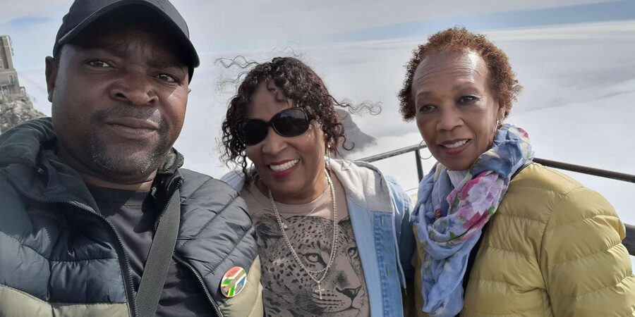 TABLE MOUNTAIN CABLE CAR EXPERIENCE WITH RESERVED TICKETS - Who This Tour Fits Best (and Who Might Want to DIY)