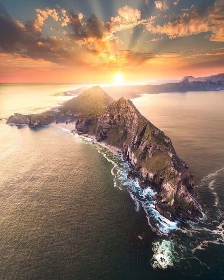Table Mountain, Cape Point & Penguin Beach ENTRANCE INCLUDED - Price and value: what your $199.32 is really buying