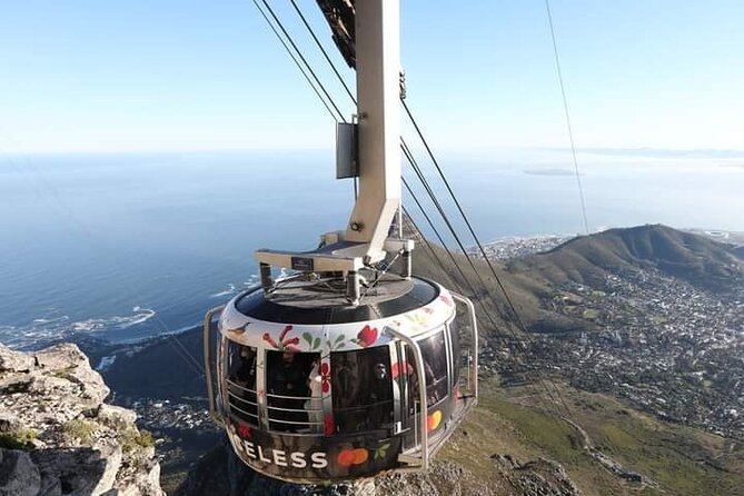 Table Mountain, Cape Point & Penguins Private ,From Cape Town - Chapmans Peak Drive: The 10 km Cliffside Photo Stop
