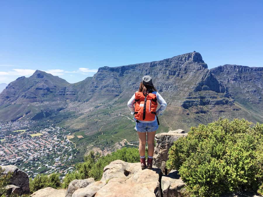 Table Mountain & Cape Town City Half Day Guided Tour - Bo-Kaap and Signal Hill: Cape Dutch Color With a Human Story