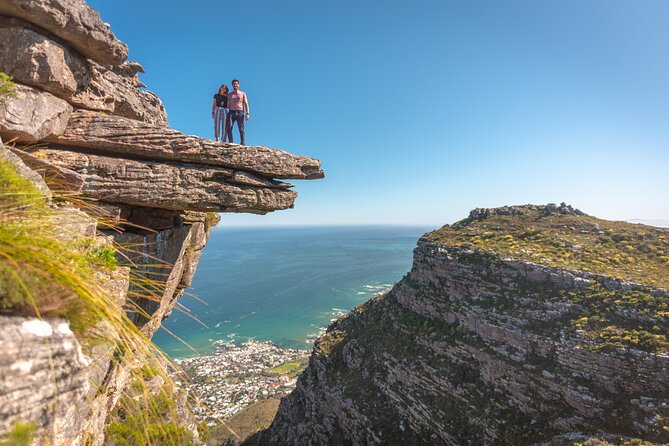 Table Mountain Hike (All routes) - Private Tour - Getting rolling from Cape Town, then walking into the mountain world
